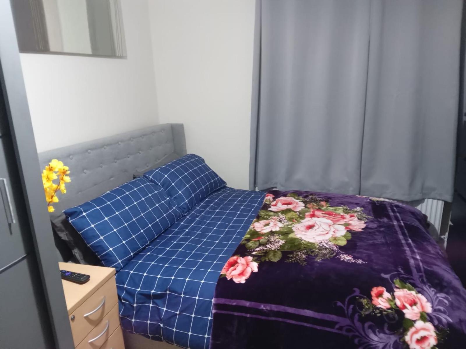 Exclusive Double Bedroom In A Gorgeous Shared Flat With Top Access Stadtteil Plumstead Exterior foto