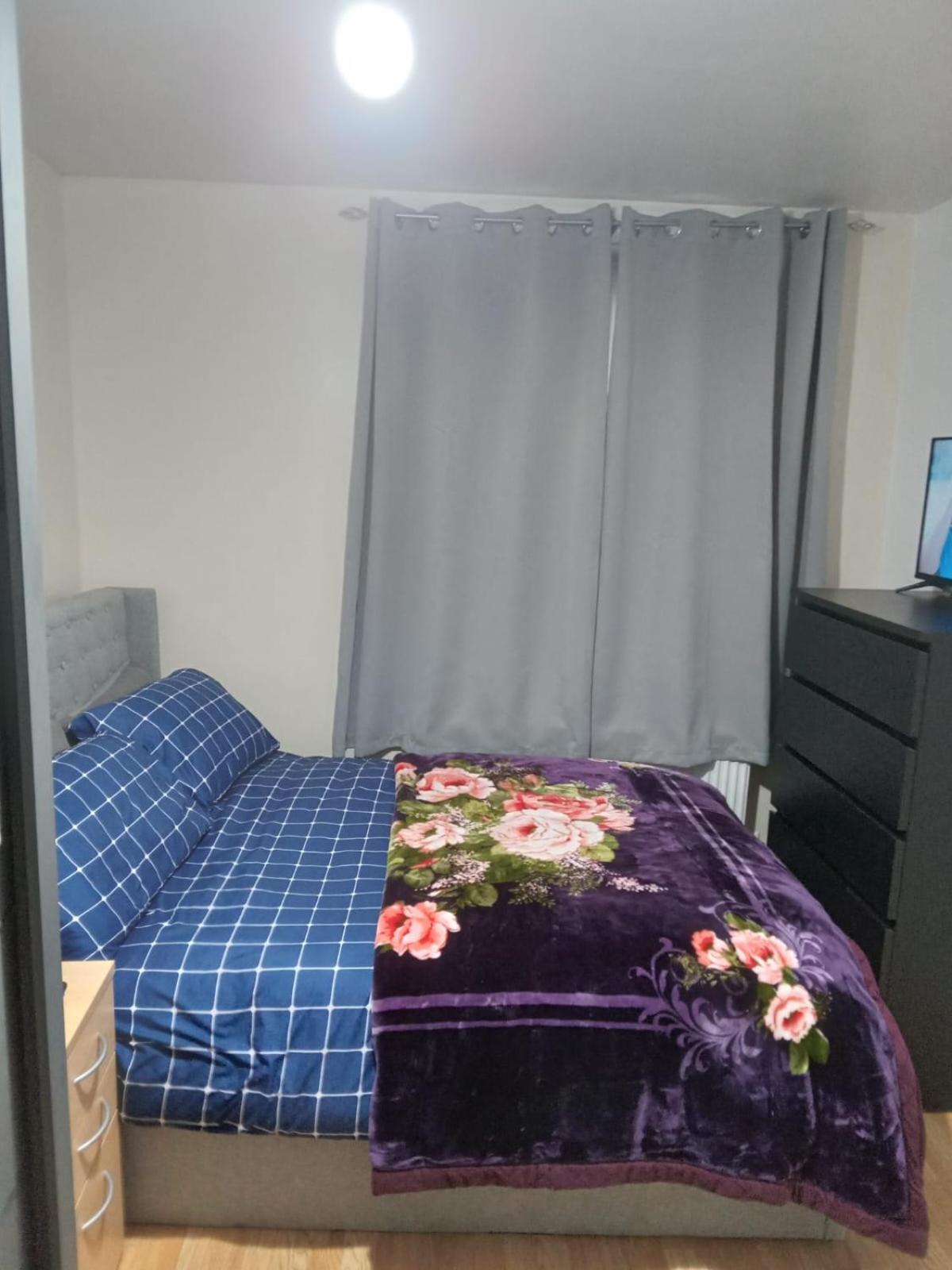 Exclusive Double Bedroom In A Gorgeous Shared Flat With Top Access Stadtteil Plumstead Exterior foto