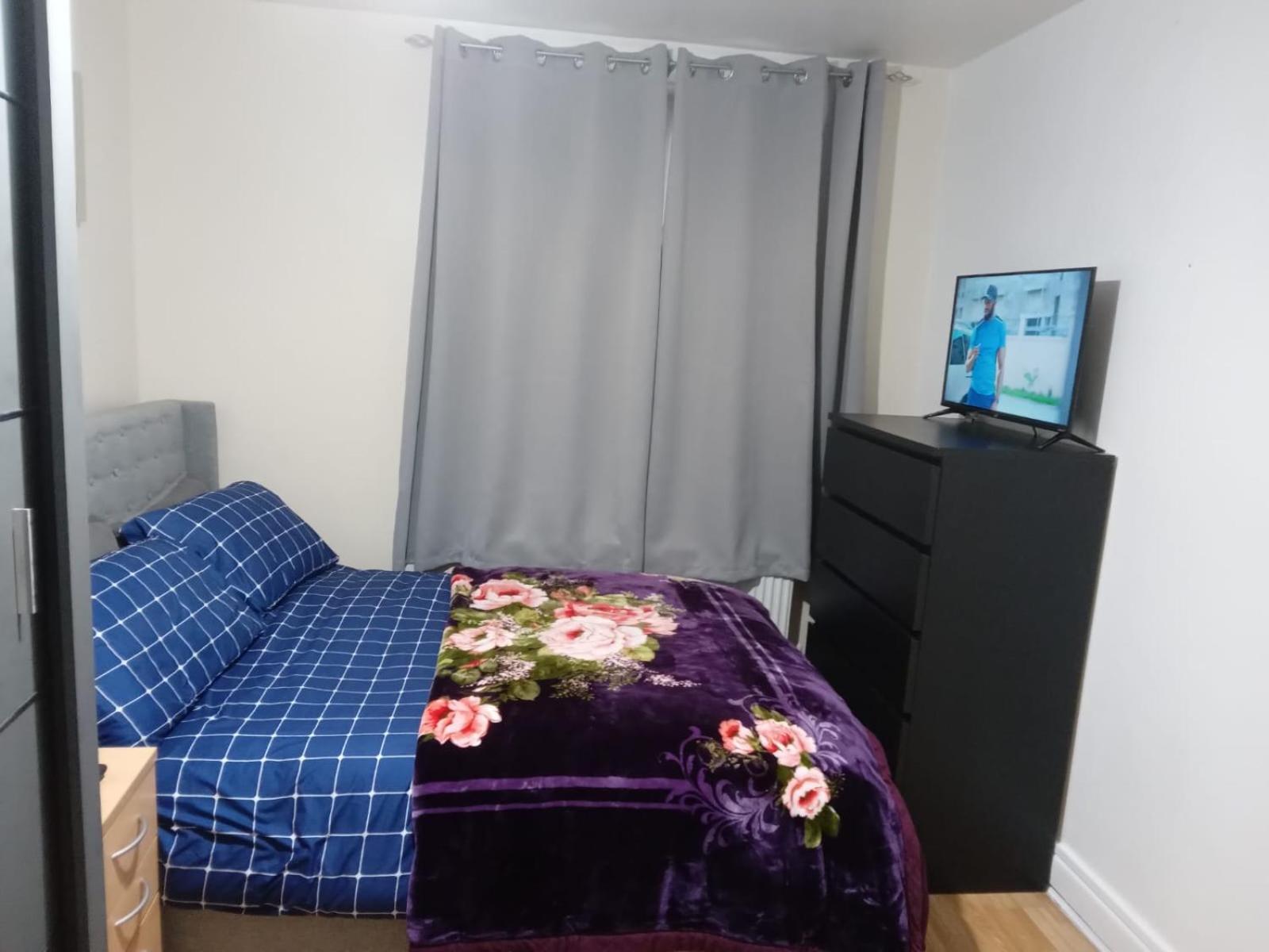 Exclusive Double Bedroom In A Gorgeous Shared Flat With Top Access Stadtteil Plumstead Exterior foto