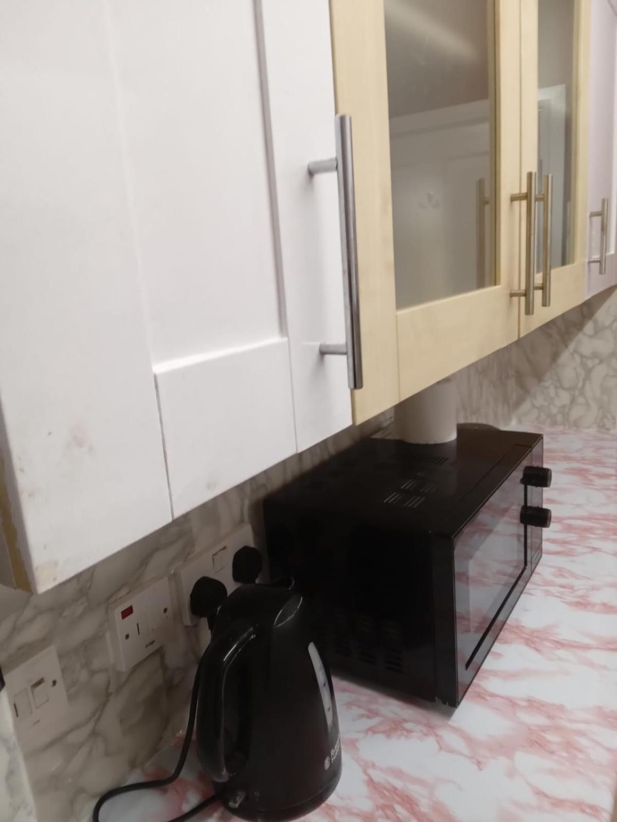 Exclusive Double Bedroom In A Gorgeous Shared Flat With Top Access Stadtteil Plumstead Exterior foto
